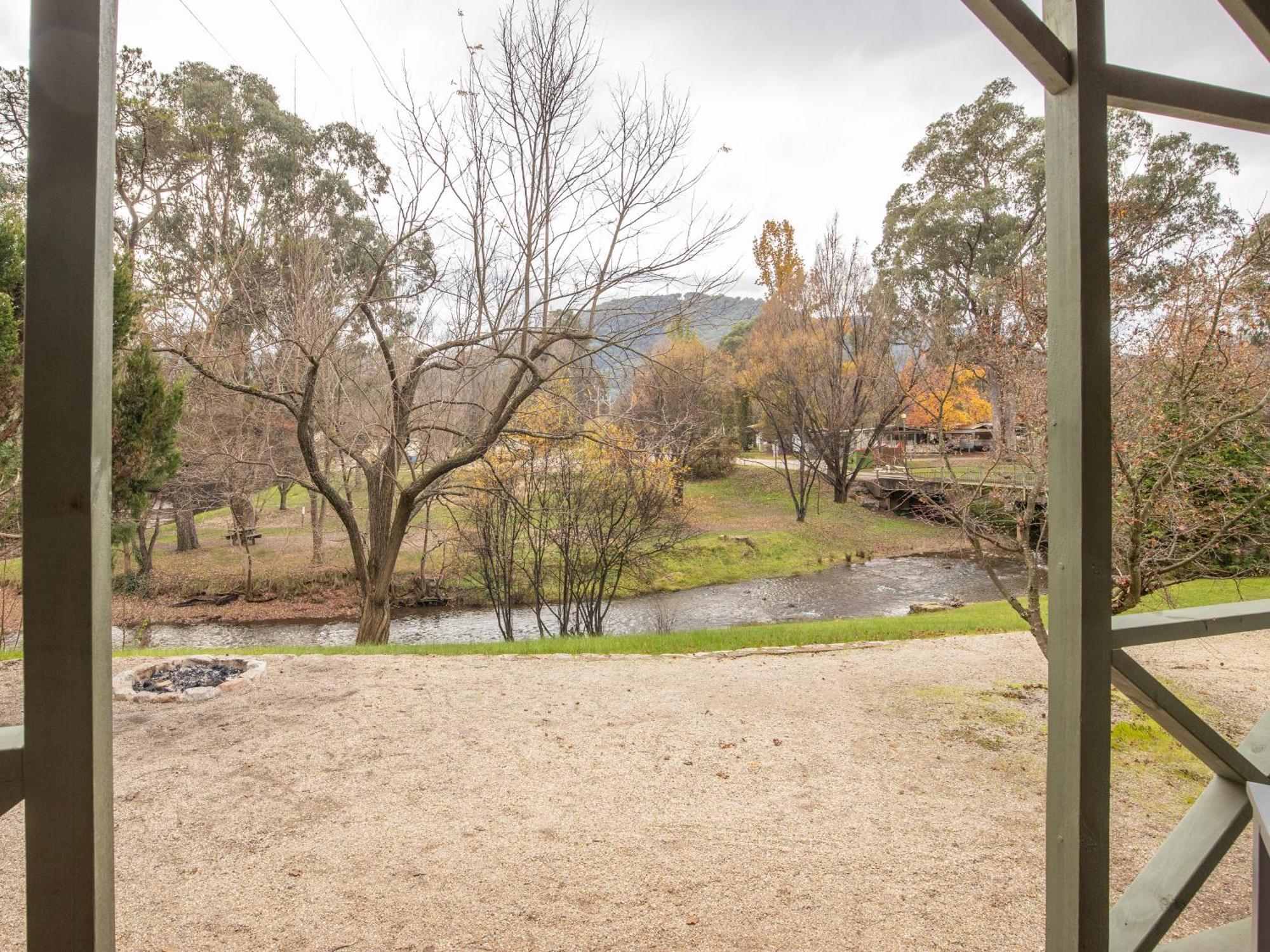 Nrma Bright Holiday Park Exterior foto